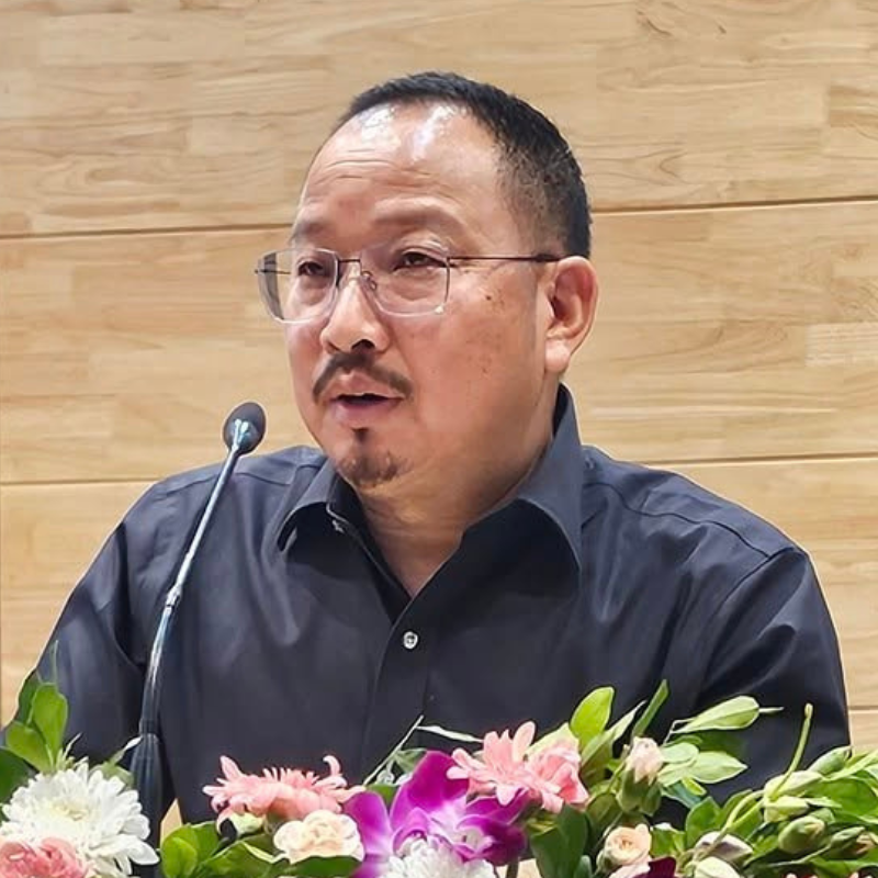 Shri. Kento Jini
